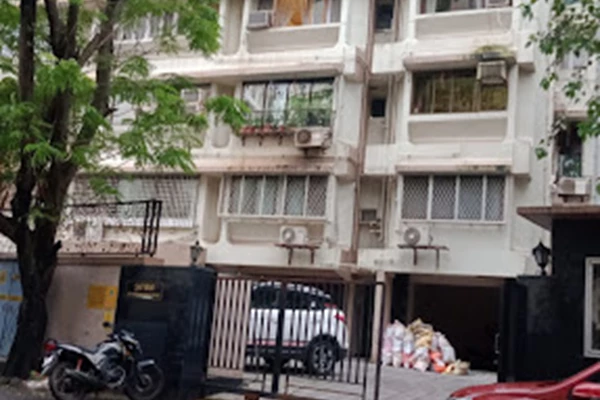 Flat for sale in Satyam Apartment, Nepeansea Road